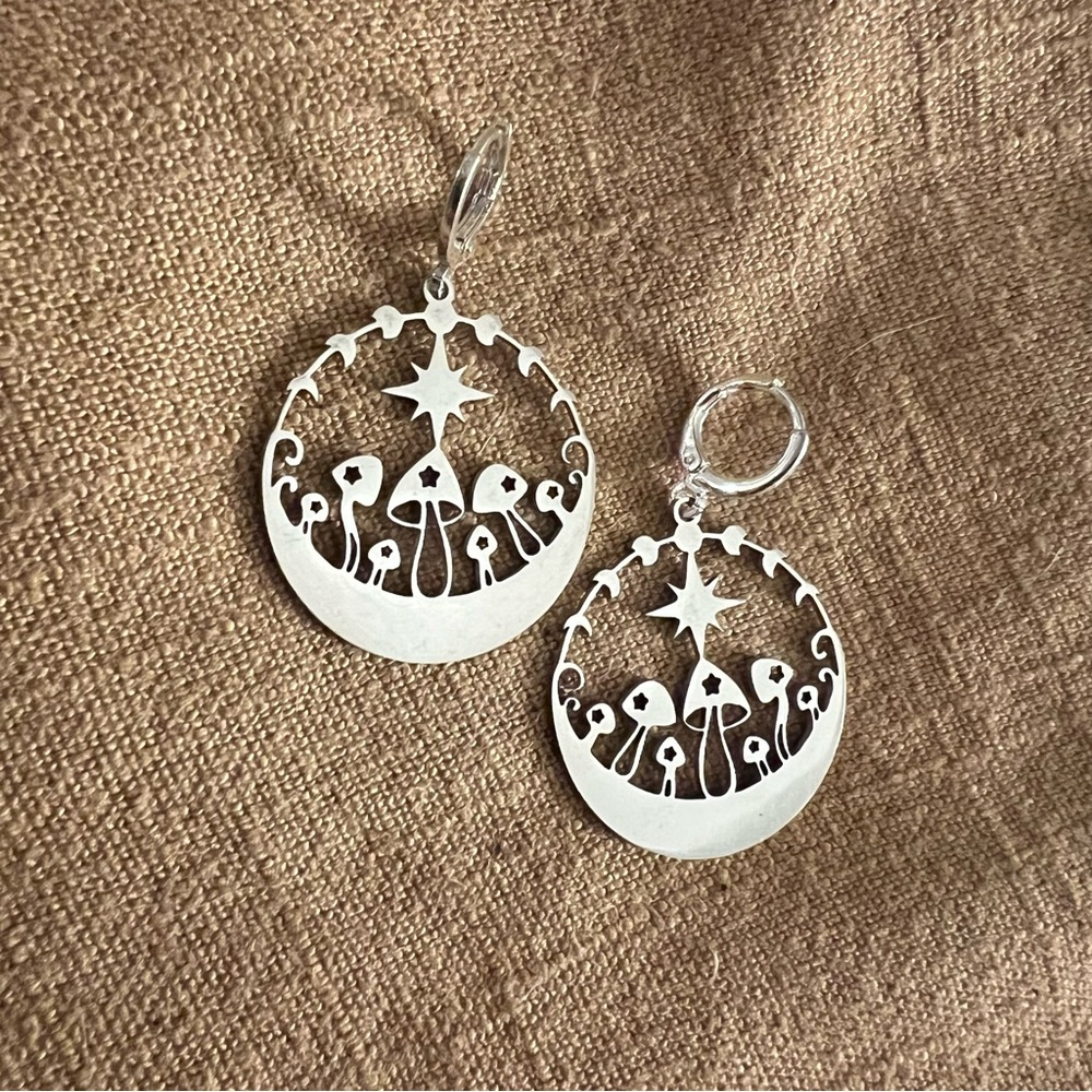 silver shroomie huggie hoop earrings